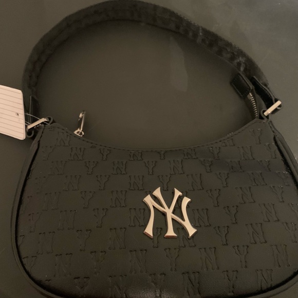 MLB Black NY Embossed Shoulder Bag - Picture 2 of 6